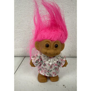 Vintage Russ Berrie‎ 3" Troll Pink Hair Flower Floral Dress Spring Summer